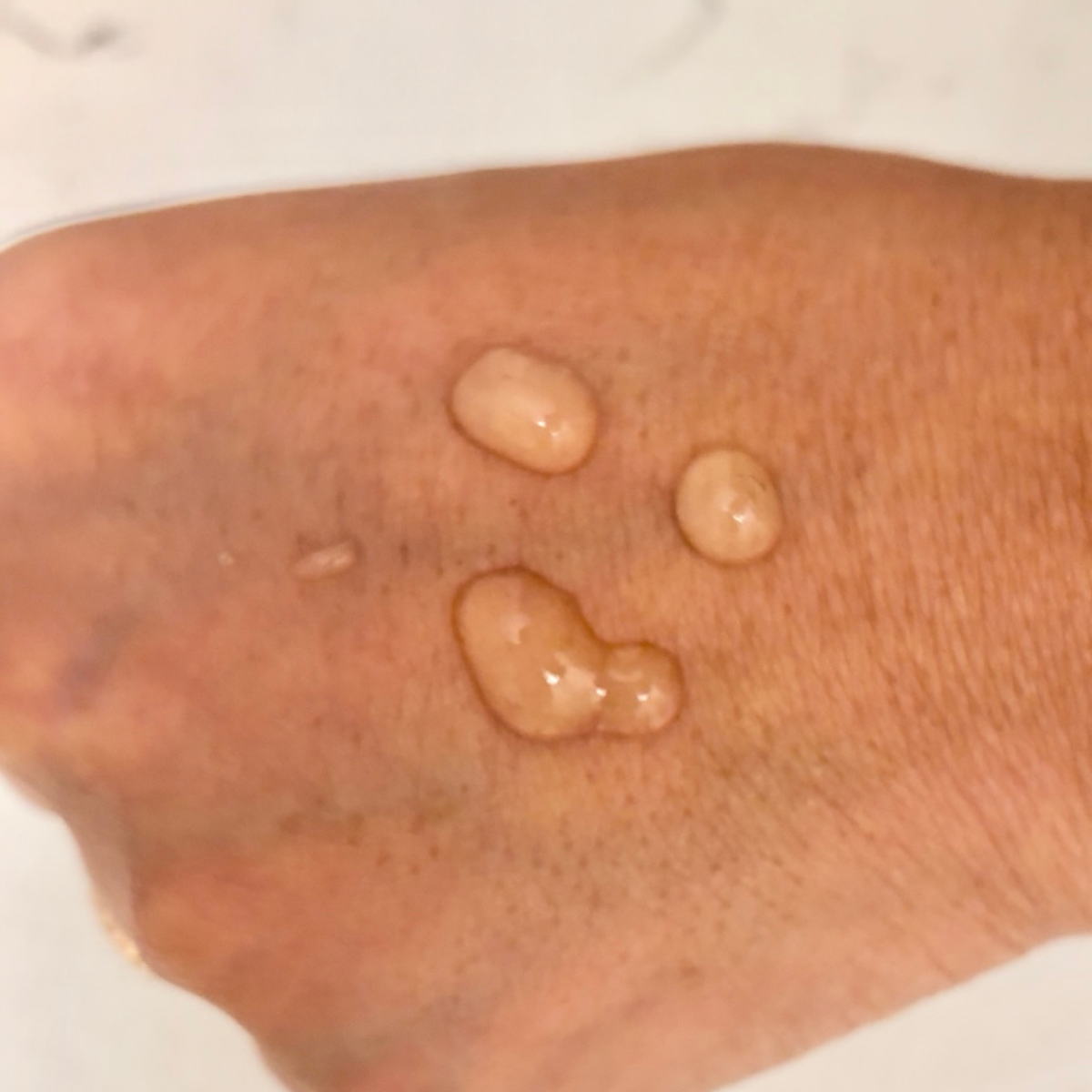 트레멜라 수분 세럼 - 바르는 천연 비타민 D