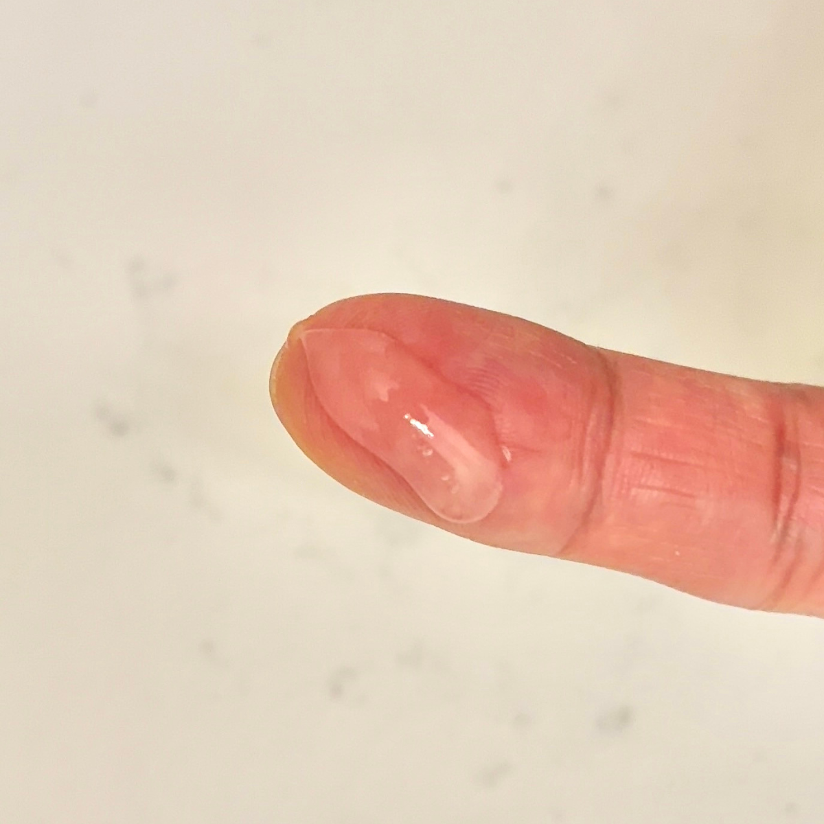 트레멜라 수분 세럼 - 바르는 천연 비타민 D